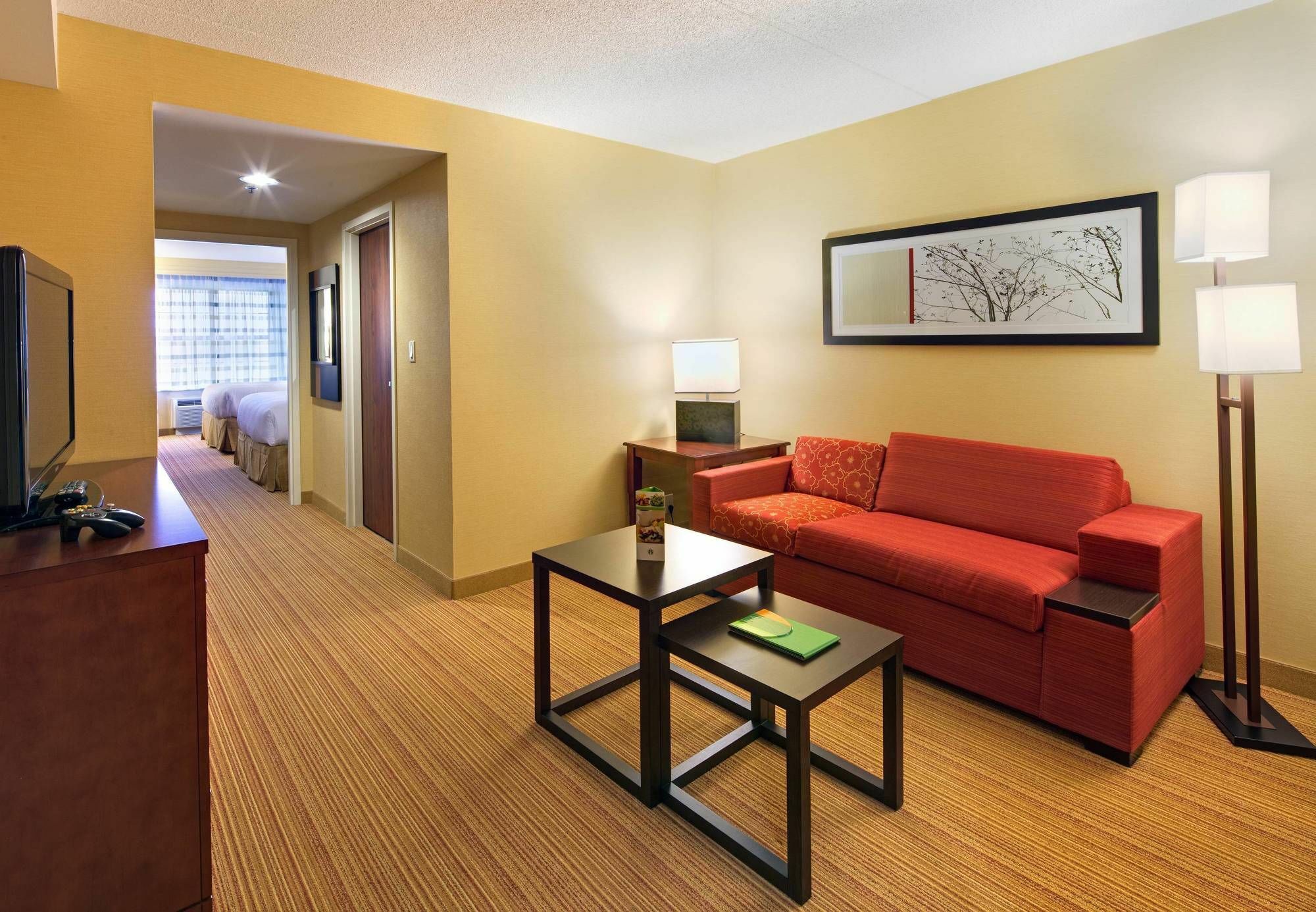 Courtyard By Marriott London Hotel Exterior foto
